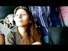 PetitePOV: sīkā krāpjošā slampa Nikola Lova vainīgi priecē jūs pornHD